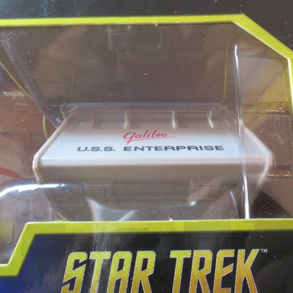 NEW Star Trek Trivial Pursuit - 50th Anniversary Edition - Galileo Shuttle & Uno - Picture 3 of 5